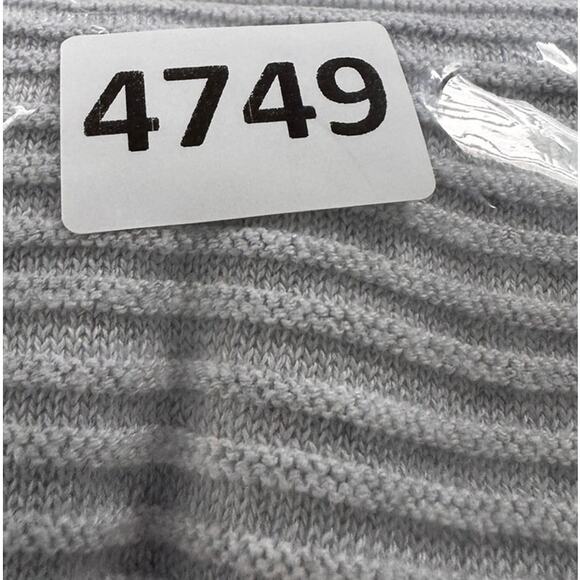 Hilary Radley XL Gray Ribbed Sweater with Blouse Look Hem - Picture 8 of 8